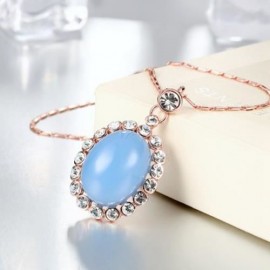 GEOMETRIC DESIGN RESIN ZIRCON EMBELLISHED PENDANT NECKLACE FOR LADIES (BLUE)