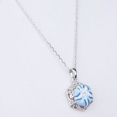 HEXAGON FLORAL PATTERN RHINESTONE EMBELLISHED PENDANT NECKLACE FOR WOMEN (COLORFUL)