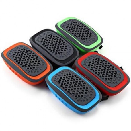 Y - 15 PORTABLE WIRELESS BLUETOOTH 3.0 SOUND BOX MUSIC STEREO HANDS FREE SPEAKER (BLUE)