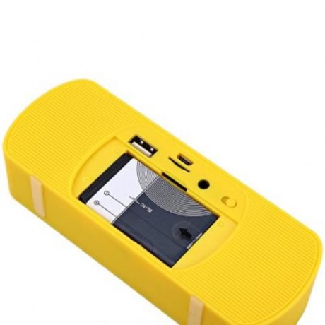 Y - 8 PORTABLE WIRELESS BLUETOOTH 2.1 SOUND SPEAKER VEHICULAR FM AUDIO MUSIC PLAYER (YELLO