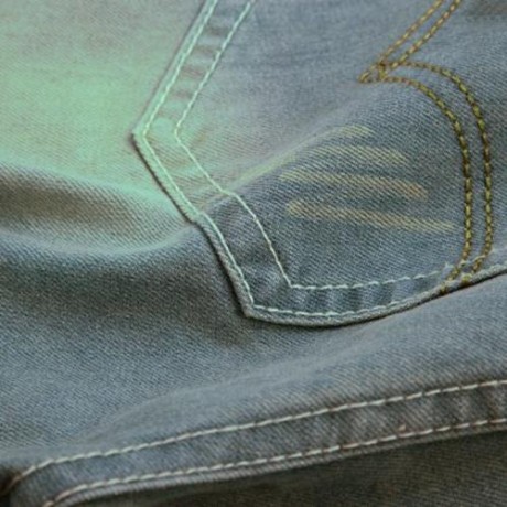 STREET STYLE BUTTON DESIGN FRAYED DENIM SHORTS FOR MEN (DEEP BLUE)