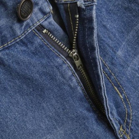 STREET STYLE BUTTON DESIGN FRAYED DENIM SHORTS FOR MEN (DEEP BLUE)