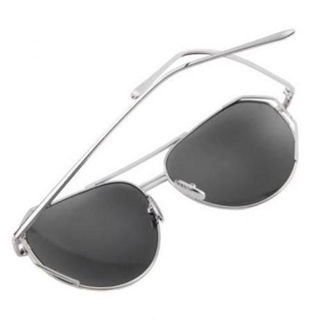 FEMALE COLOR COATED OVERSIZE METAL FRAME SIMPLE DESIGN SUNGLASSES (SILVER)