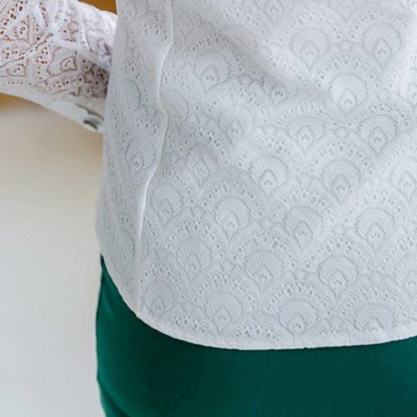 FASHIONABLE TURN-DOWN COLLAR LACE SPLICING LONG SLEEVE WOMEN'S BLOUSE