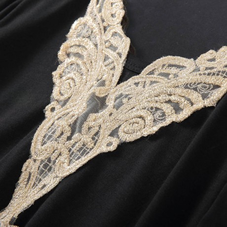 FASHIONABLE V-NECK LACEWORK SPLICING LONG SLEEVE WOMEN'S T-SHIRT