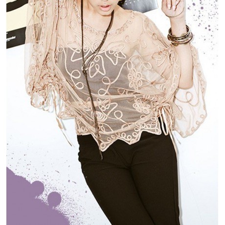 STYLISH SCOOP NECK BATWING SLEEVES LACE CAPELET FOR WOMEN