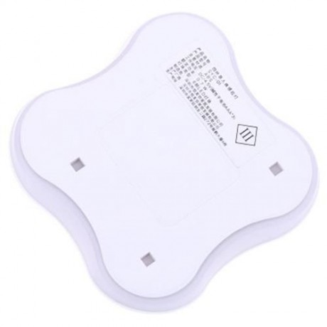 LED CLOVERS BODY INDUCTION NIGHT LAMP WITH LIGHT CONTROL (WARM WHITE LIGHT)