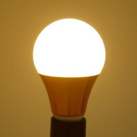 E27 8W 800LM AC 85 - 265V 5730 LED LIGHT GLOBE SHAPED BULB (WARM WHITE LIGHT)