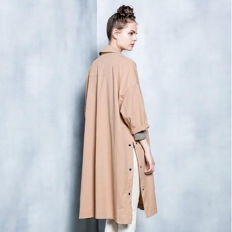 CHIC TURN-DOWN COLLAR THREE QUARTER SLEEVE HEM SLIT LOOSE WOMEN WIND COAT (LIGHT KHAKI, SI