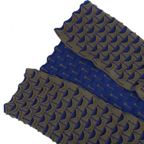 CHARMING MERMAID SHAPE GEOMETRIC DESIGN SMALL POCKET PATTERN BLANKET (KHAKI)