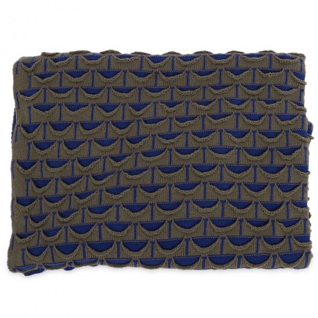 CHARMING MERMAID SHAPE GEOMETRIC DESIGN SMALL POCKET PATTERN BLANKET (KHAKI)