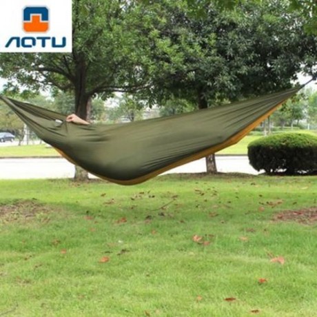 AOTU AT6737 CAMPING 2-PERSON PARACHUTE NYLON FABRIC HAMMOCK (ARMY GREEN)