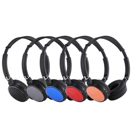 BT - 815 WIRELESS STEREO BLUETOOTH V4.0 EDR HEADPHONE WITH FM RADIO TF CARD SLOT (RED)