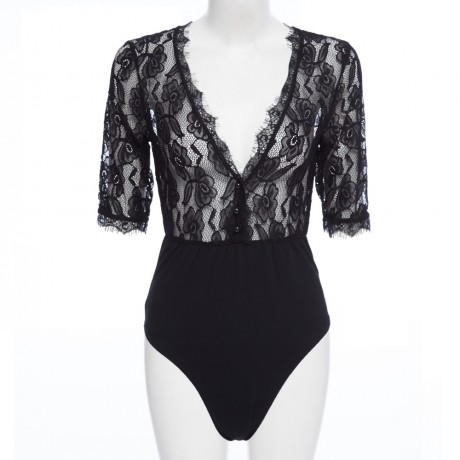 WOMEN'S HALF SLEEVE LACE SPLICED BUTTON ROMPER (BLACK, SIZE S/M/L)