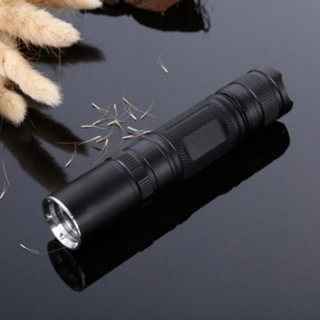 TONGMING CREE XPE LED 5W 300LM MINI FLASHLIGHT (BLACK)