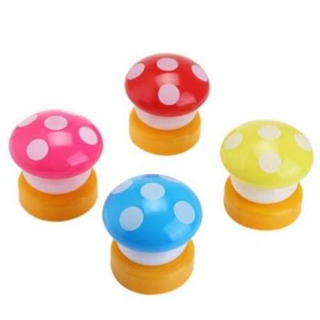 KIDS NOVELTY MUSHROOM SHAPE LED LAMP COLORFUL NIGHT LIGHT FLASHING TOY (COLORMIX)