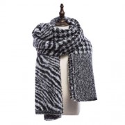 VINTAGE HOUNDSTOOTH ZEBRA-STRIPE LADIES WARM SCARF (BLUISH VIOLET)
