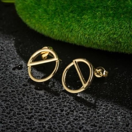 LADY SIMPLE GEOMETRIC SHAPE GOLD PLATED COPPER PARTY BIRTHDAY STUD EARRINGS (GOLDEN)