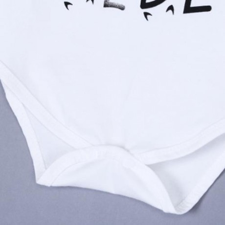 FASHION COMFORT COTTON MATERIAL LETTER PRINTED BABY ROMPERS (WHITE)