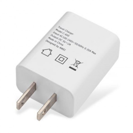 AWEI C - 600 2A UNIVERSAL WALL HOME TRAVEL CHARGER (WHITE)