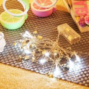 10 LEDS GOLDEN HEART STRING LIGHT BATTERY POWERED LAMP (COOL WHITE LIGHT)