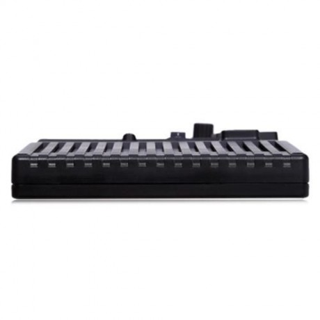 VILTROX L - 132T UNIVERSAL ULTRA THIN 3300 - 5600K PHOTOGRAPHY LED LIGHT (WHITE AND BLACK)