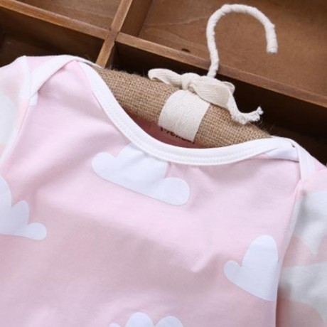 BABY CLOUD PRINT COTTON BLEND ROUND COLLAR LONG SLEEVE ROMPER WITH HAT (PINK)