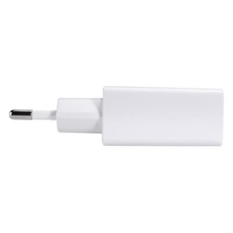 NILLKIN UNIVERSAL 5V 2A MULTIFUNCTIONAL QUICK TRAVEL ADAPTER (WHITE)