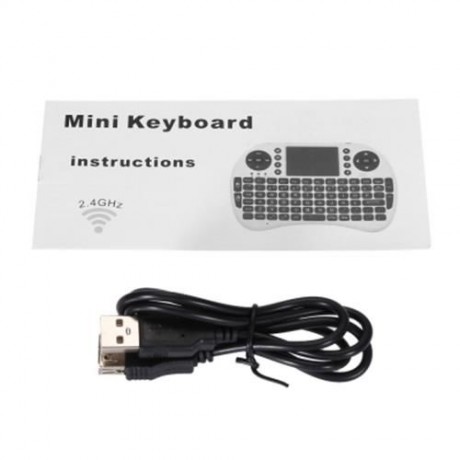 IPAZZPORT KP - 810 - 21F 2.4GHZ MINI WIRELESS QWERTY KEYBOARD WITH TOUCHPAD MOUSE (WHITE)