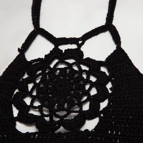 RETRO STYLE HALTER HOLLOW OUT KNITTED FRINGED WOMEN BIKINI TOP