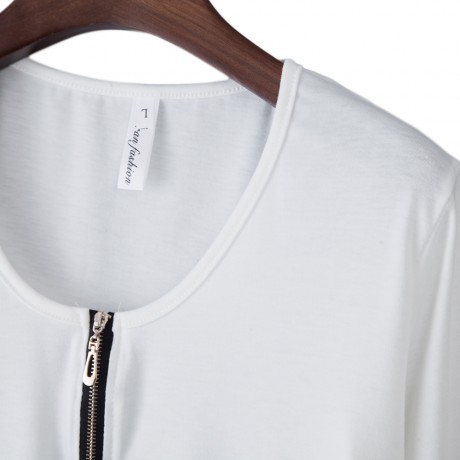 BRIEF PLUNGING NECK THREE QUARTER SLEEVE ZIPPER SOLID COLOR T-SHIRT FOR WOMEN