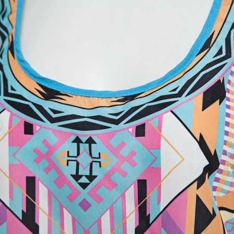 SEXY SCOOP COLLAR SLEEVELESS COLOR BLOCK PRINT ASYMMETRIC SIDE SLIT T-SHIRT FOR WOMEN