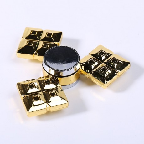 TRI GRID ALLOY FIDGET HAND SPINNER FINGER PLAYTHING