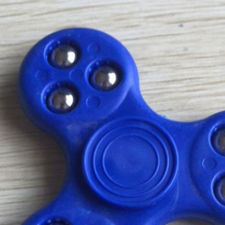 9 BEADS FINGERTIP STRESS RELIEF TOY FINGER GYRO SPINNER