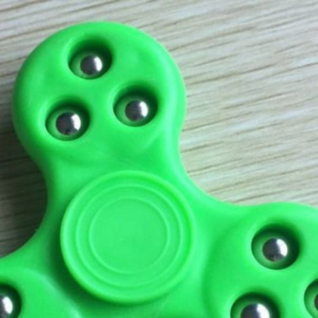 9 BEADS FINGERTIP STRESS RELIEF TOY FINGER GYRO SPINNER
