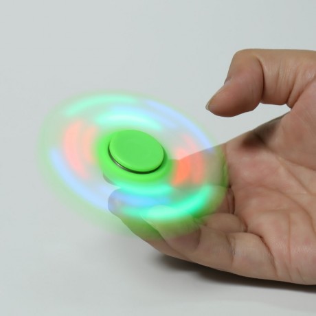 FIDDLE TOY COLORFUL FLASHING LED LIGHTS BAT FIDGET SPINNER