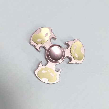 COOL SKULL FOCUS TOY METAL HAND FIDGET SPINNER
