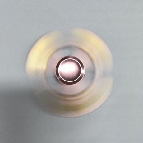COOL SKULL FOCUS TOY METAL HAND FIDGET SPINNER