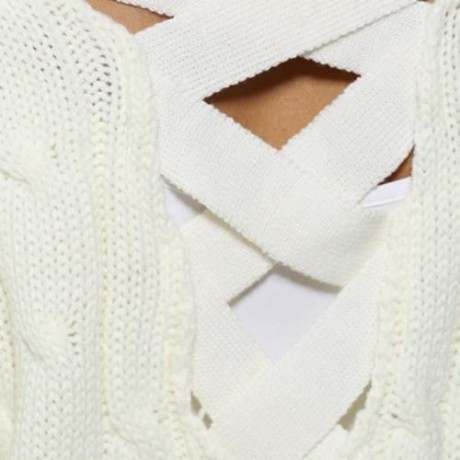 BRIEF STYLE V-NECK KNITTED LOOSE-FITTING PULLOVER FOR WOMEN (WHITE)