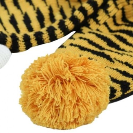 QULEXING CUTE KNITTED TIGER SCARF FOR BOYS (YELLOW AND BLACK)