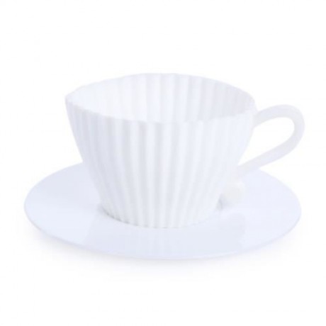 4PCS WHITE SILICONE CUPCAKE MUFFIN BAKING MOLD CUPS WITH TEA SAUCERS (WHITE)