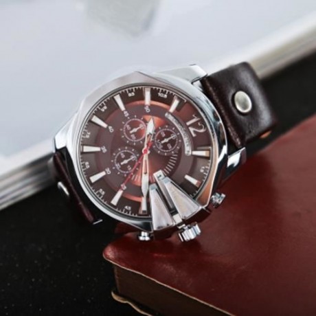 CURREN 8176 MEN QUARTZ WATCH WITH DATE DISPLAY LEATHER BAND DECORATIVE SUB-DIALS (BLACK AN