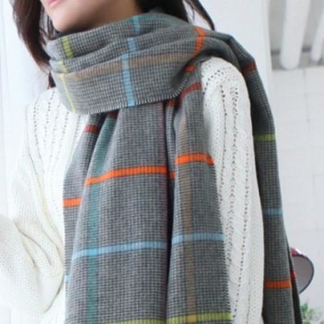 CHIC MULTICOLOR STRIPE PRINT SCARF FOR WOMEN (COLOR ASSORTED)