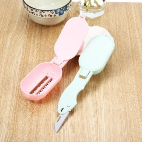 MULTIFUNCTIONAL STAINLESS STEEL FISH SCALE SCRAPER CLEANER (BLUE)