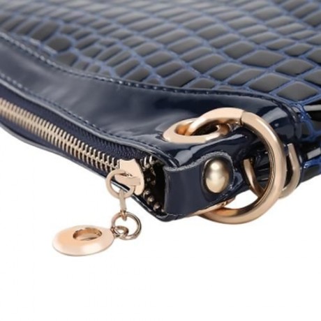 PU LEATHER ZIPPERED HAND STRAP WALLET FOR WOMEN (BLUE)