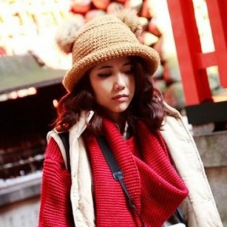 CHIC BRAID PATTERN FAUX FUR AND HEMMING DECORATED KNITTED HAT FOR WOMEN (COFFEE)