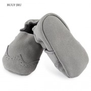 BUUF JRU BRIEF STYLE SOFT SOLE SOLID SLIPPERS FOR BABIES (LIGHT GRAY)