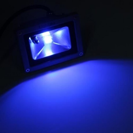 LIGHTME 10W 900LM WATERPROOF LED FLOOD LIGHT (SILVER)