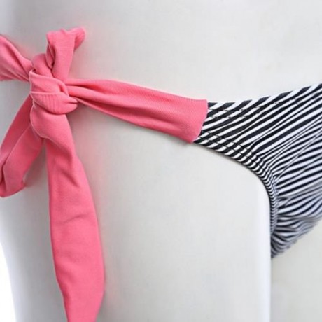 OUTDOOR SWIMMING TWO-PIECE STRIPE HALTER BIKINI SUIT (BLACK AND PINK)
