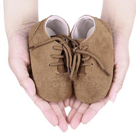 BUUF JRU STAR PRINT SKID-PROOF SOFT SOLE INFANT TODDLER SHOES (BROWN)